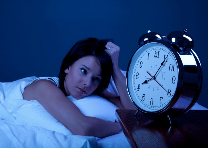 bà bầu thức khuya có ảnh hưởng đến thai nhi không?