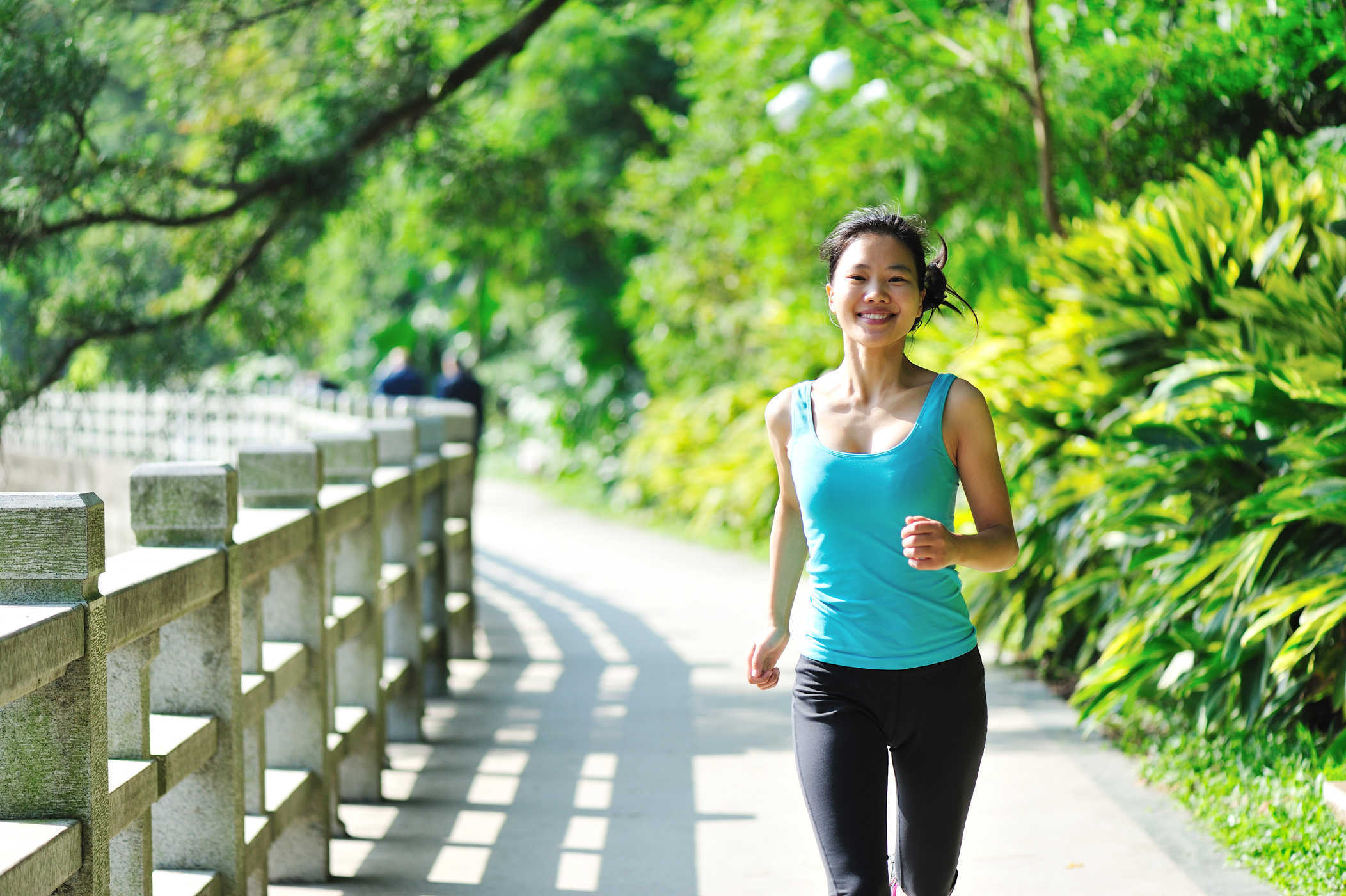 Ngoài ra, bạn nên có một chế độ tập luyện hợp lý để nuôi dưỡng sức khỏe của bản thân.